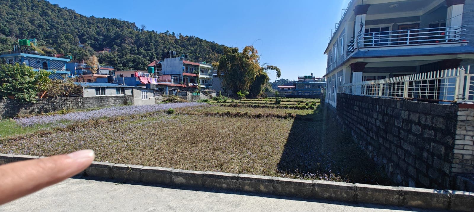 Land for sale in Chapapani