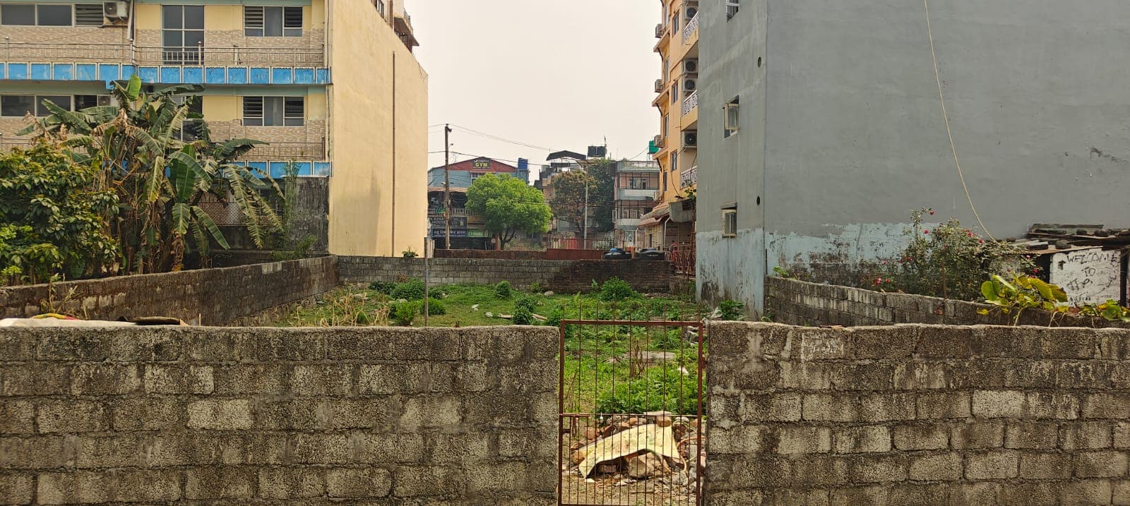 Land for rent in Damside